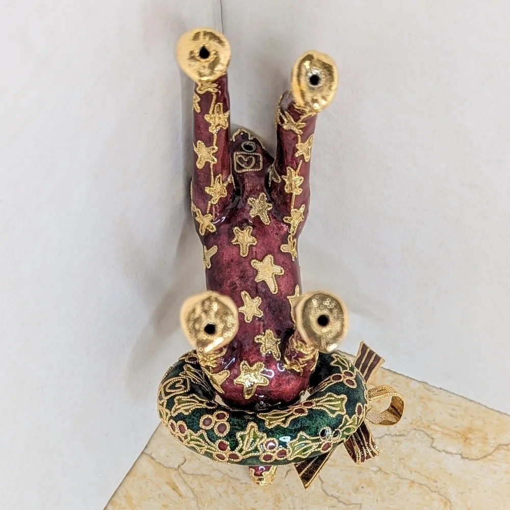 Vintage NYCO Cloisonne Enamel  Maroon Reindeer Gold Star Green Christmas Wreath
